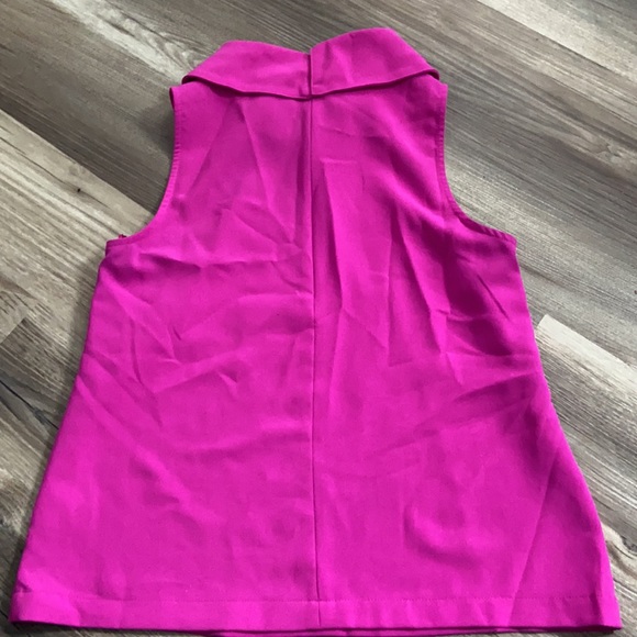 Hot Pink blouse with Zipper back - Picture 2 of 2